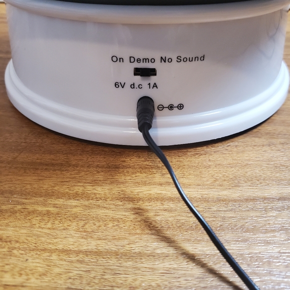 Jumbo DISNEY Shopping Princess CINDERELLA Snow Globe Musical CHRISTMAS by Gemmy - Picture 7 of 10